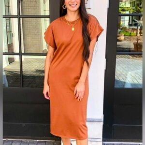 Uniqlo T-shirt Midi Dress